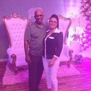 Meet your Posher, Santa ercira